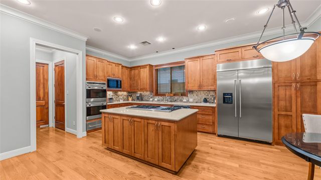 3714 Drake Street, Houston, TX 77005