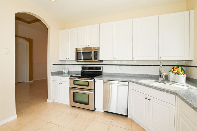 350 SW Lake Forest Way, Port St. Lucie, Port St Lucie, FL 34986