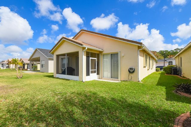 350 SW Lake Forest Way, Port St. Lucie, Port St Lucie, FL 34986