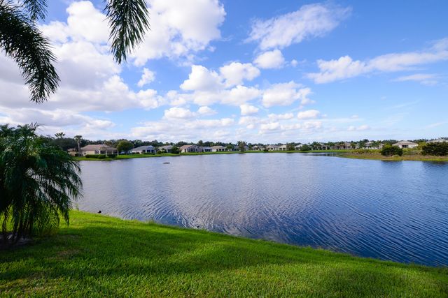 350 SW Lake Forest Way, Port St. Lucie, Port St Lucie, FL 34986