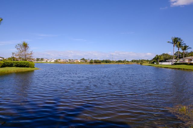 350 SW Lake Forest Way, Port St. Lucie, Port St Lucie, FL 34986