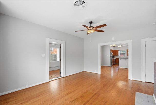1746 Colquitt Street, Houston, TX 77098