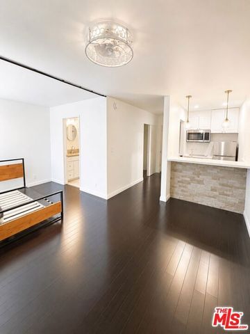 525 S Ardmore Avenue 261, Los Angeles, CA 90020
