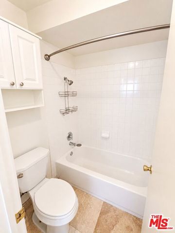525 S Ardmore Avenue 261, Los Angeles, CA 90020