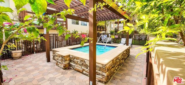 525 S Ardmore Avenue 261, Los Angeles, CA 90020