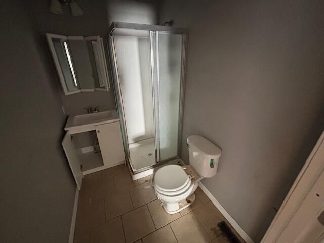 208 E 4th Street, Willow Springs, MO 65793