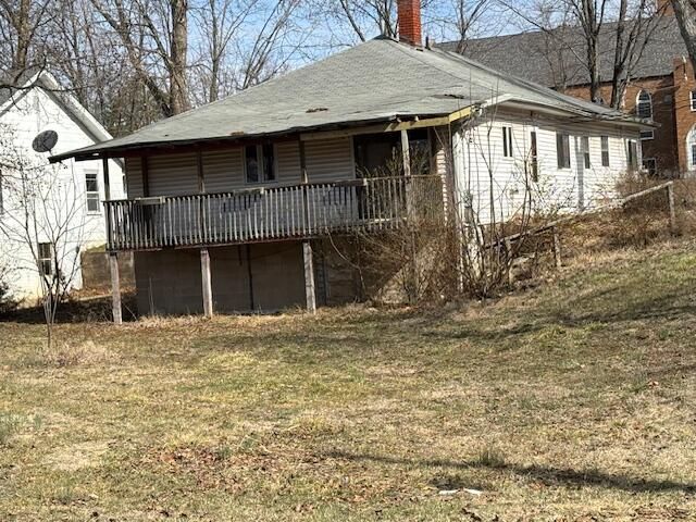 208 E 4th Street, Willow Springs, MO 65793