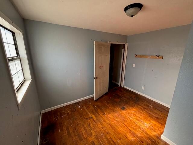 208 E 4th Street, Willow Springs, MO 65793