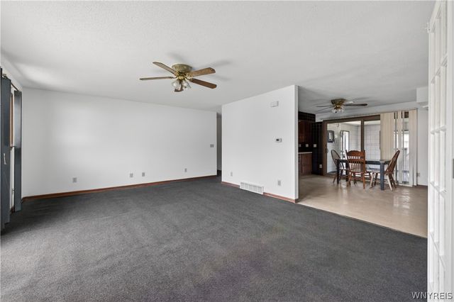 31 Albert Street, Cheektowaga, NY 14043