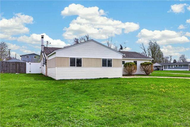 31 Albert Street, Cheektowaga, NY 14043