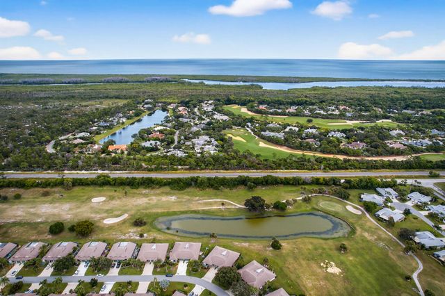 6884 SE Bunker Hill Drive, Hobe Sound, FL 33455