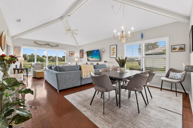 6884 SE Bunker Hill Drive, Hobe Sound, FL 33455