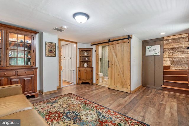 193 GAMBIT LN, Hedgesville, WV 25427