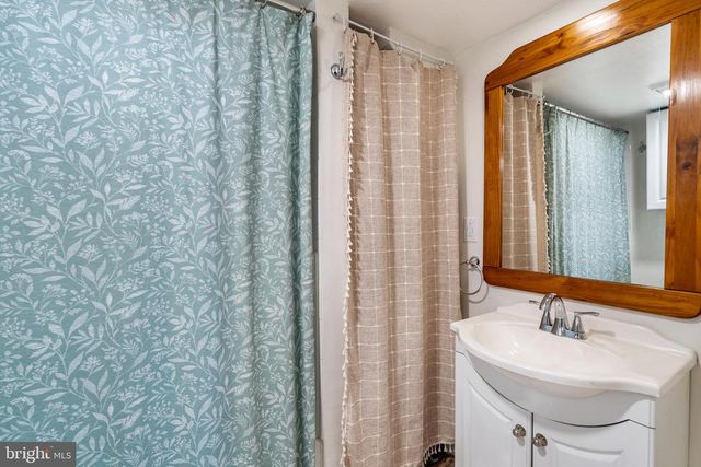 193 GAMBIT LN, Hedgesville, WV 25427