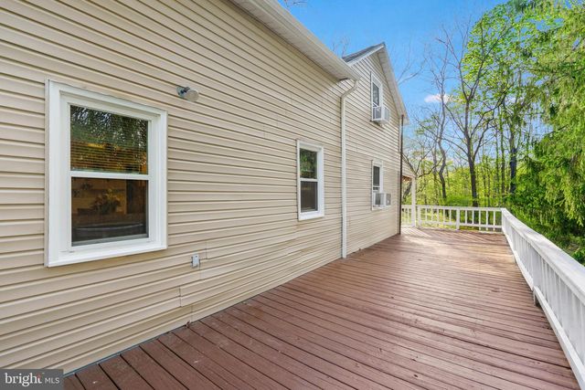 193 GAMBIT LN, Hedgesville, WV 25427