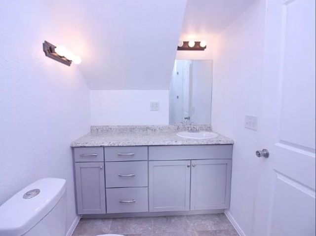 921 Bradleys Bend, Tool, TX 75143