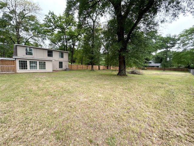 921 Bradleys Bend, Tool, TX 75143