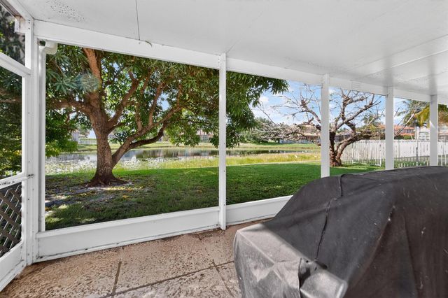 6243 Sand Hills Circle, Lake Worth, FL 33463