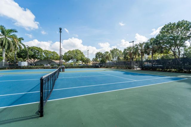 6243 Sand Hills Circle, Lake Worth, FL 33463