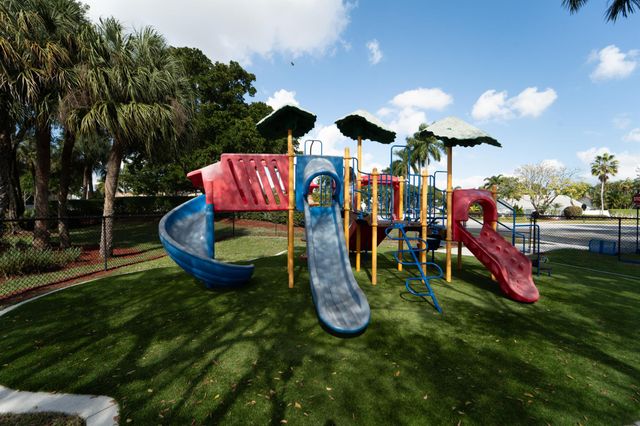 6243 Sand Hills Circle, Lake Worth, FL 33463