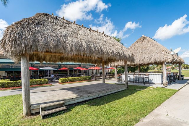 6243 Sand Hills Circle, Lake Worth, FL 33463