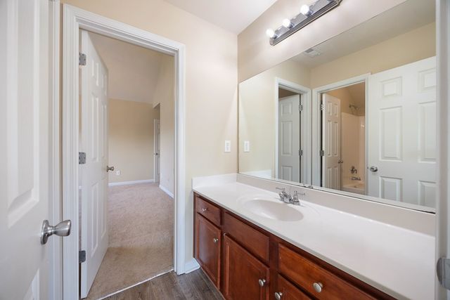 21 Avery Drive, Fort Mitchell, AL 36856
