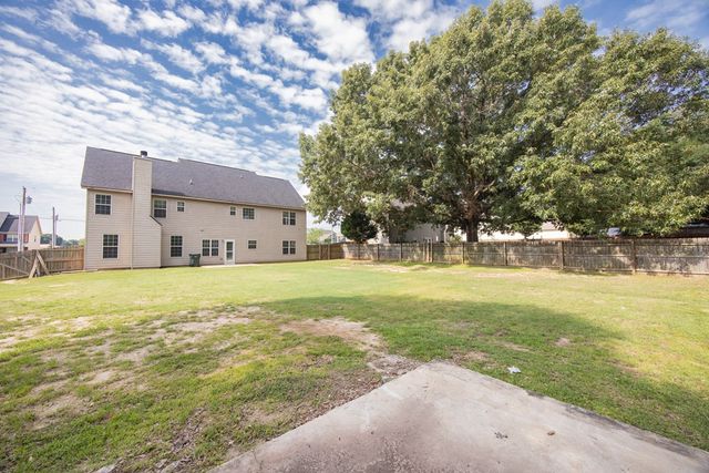 21 Avery Drive, Fort Mitchell, AL 36856