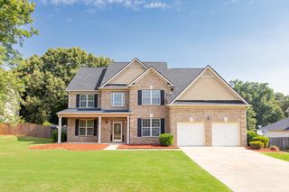 21 Avery Drive, Fort Mitchell, AL 36856
