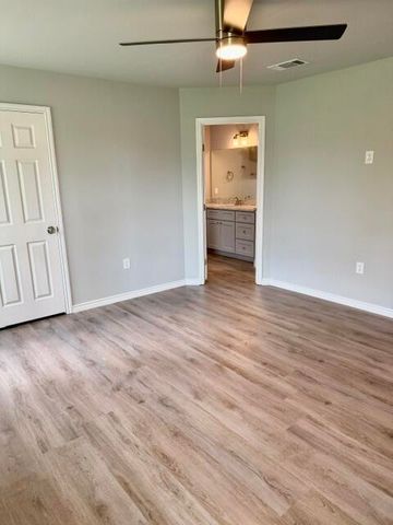 2107 N Lillie Street, San Angelo, TX 76903
