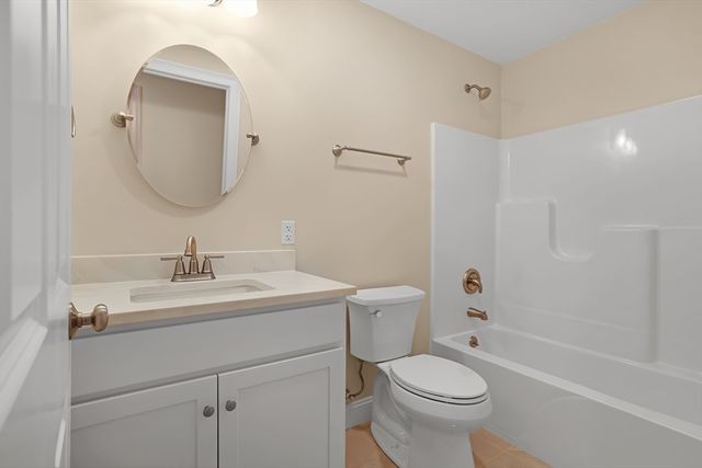 206 High Street, Abington, MA 02351