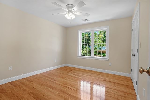 206 High Street, Abington, MA 02351