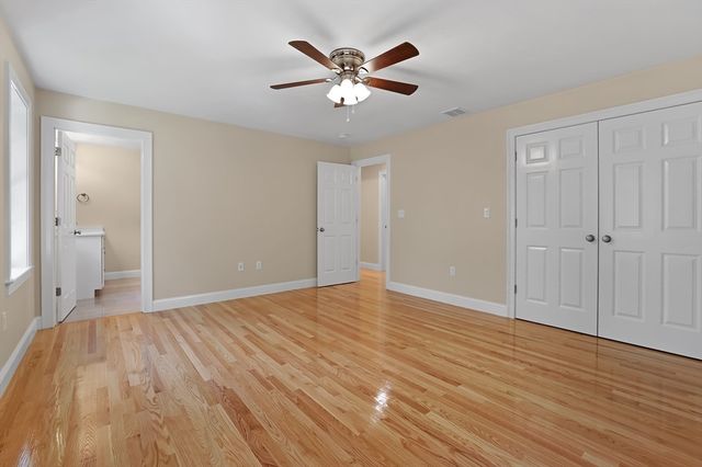 206 High Street, Abington, MA 02351