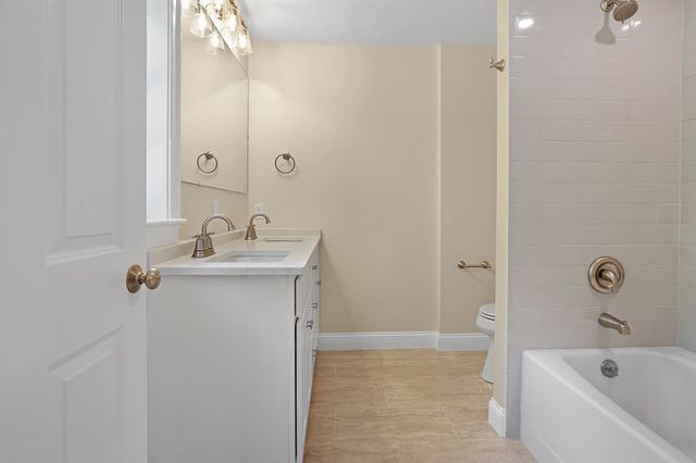 206 High Street, Abington, MA 02351