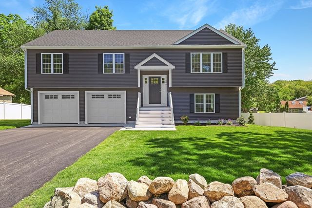 206 High Street, Abington, MA 02351