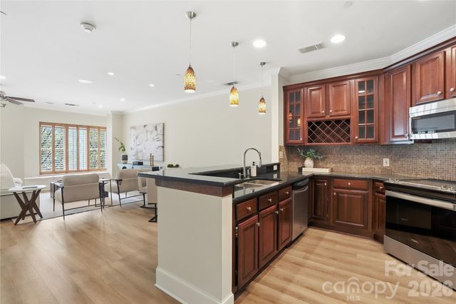 400 N Church Street 404, Charlotte, NC 28202