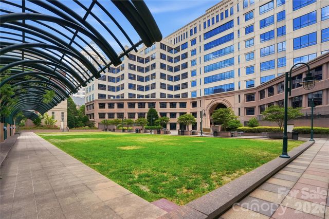 400 N Church Street 404, Charlotte, NC 28202
