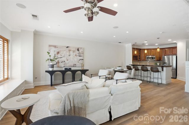 400 N Church Street 404, Charlotte, NC 28202