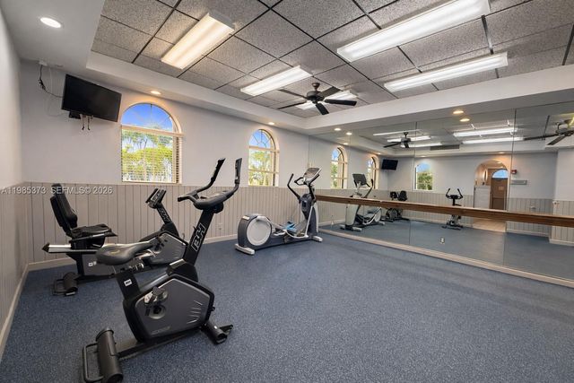 18216 Mediterranean Blvd 1-19, Hialeah, FL 33015