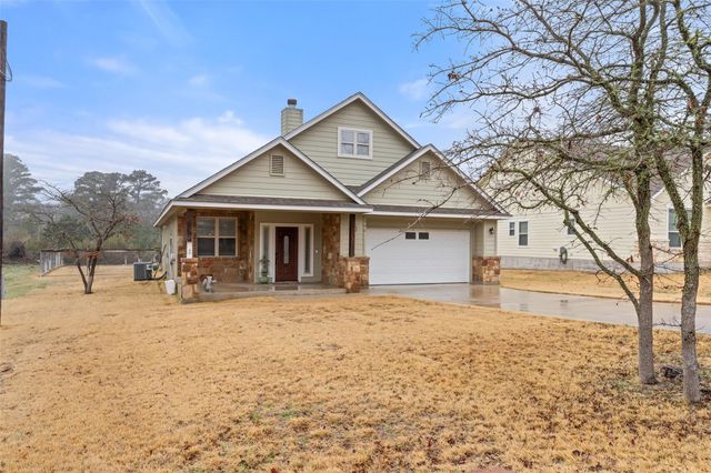 140 Manawianui DR, Bastrop, TX 78602