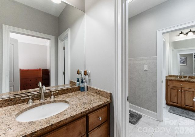 3251 Lake Pointe Drive, Belmont, NC 28012