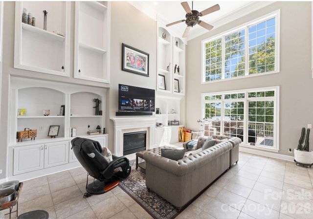 3251 Lake Pointe Drive, Belmont, NC 28012