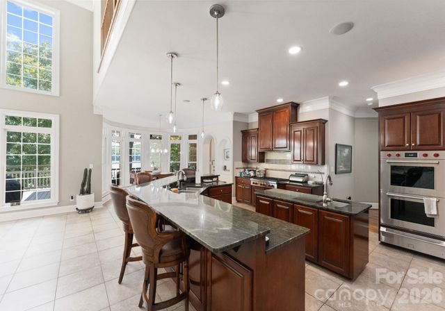 3251 Lake Pointe Drive, Belmont, NC 28012