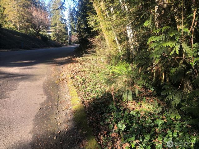 2800 Westwood Drive NW, Olympia, WA 98502
