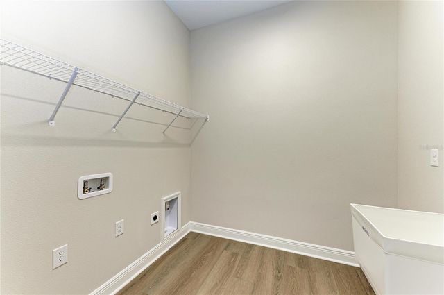 35564 BIG HAWK DRIVE, Zephyrhills, FL 33541