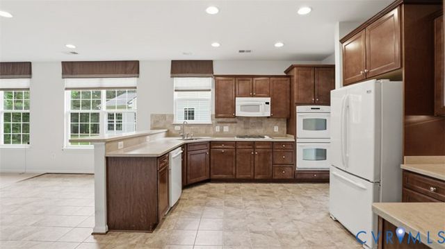 8348 E Lord Botetourt Loop, New Kent, VA 23124