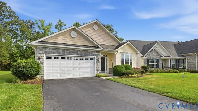 8348 E Lord Botetourt Loop, New Kent, VA 23124