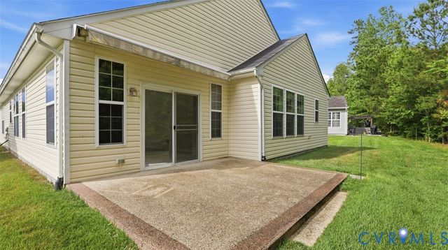 8348 E Lord Botetourt Loop, New Kent, VA 23124