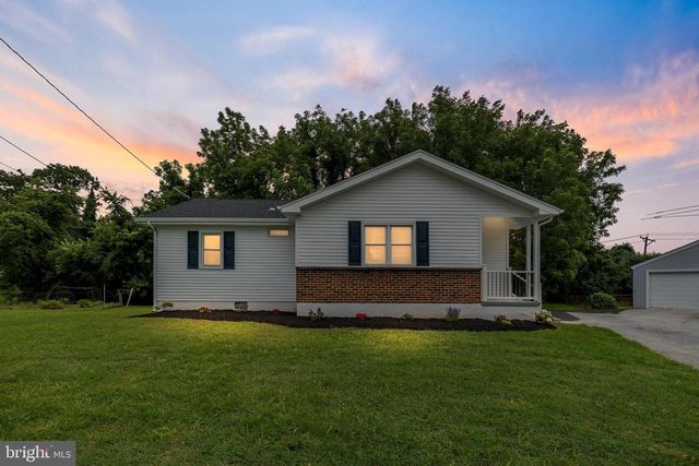17 VARMAR DR, New Castle, DE 19720