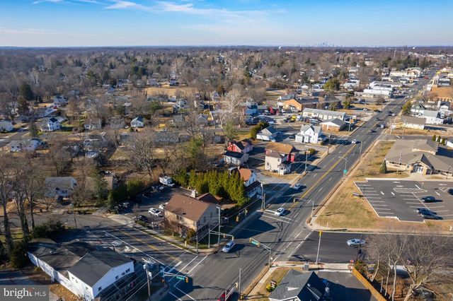 4 N WHITE HORSE PIKE N, Lindenwold, NJ 08021