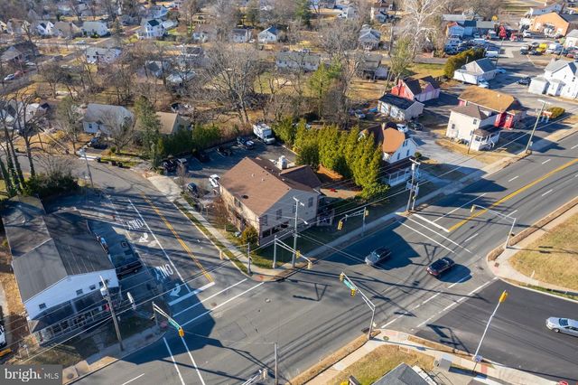 4 N WHITE HORSE PIKE N, Lindenwold, NJ 08021